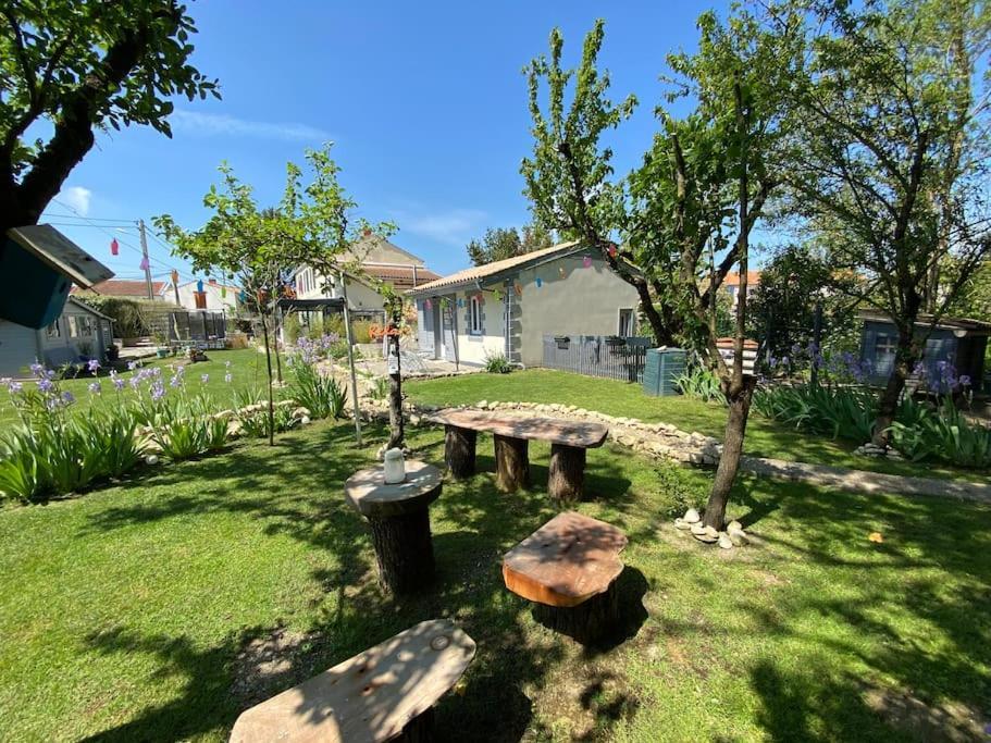 Villa Chez Camille à Vérines Extérieur photo