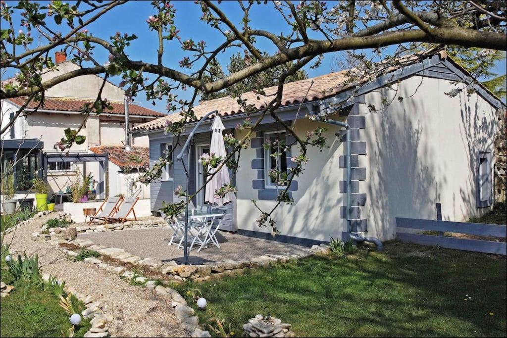 Villa Chez Camille à Vérines Extérieur photo